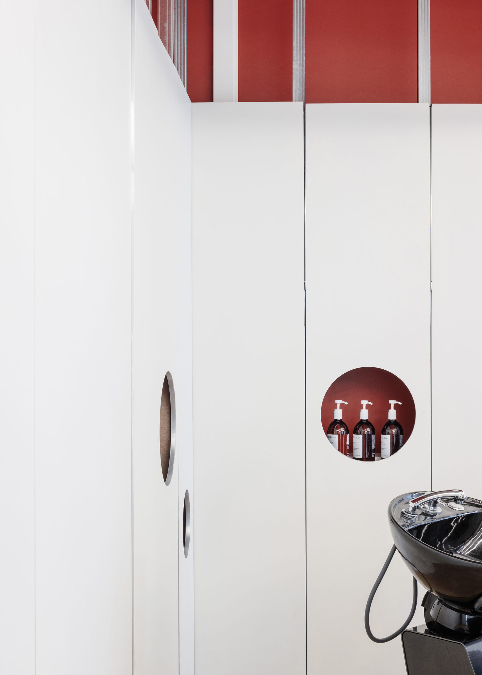 parallel_matejhakar_L3A9763cropp